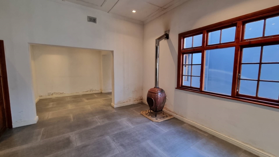 Commercial Property for Sale in Woodstock Western Cape